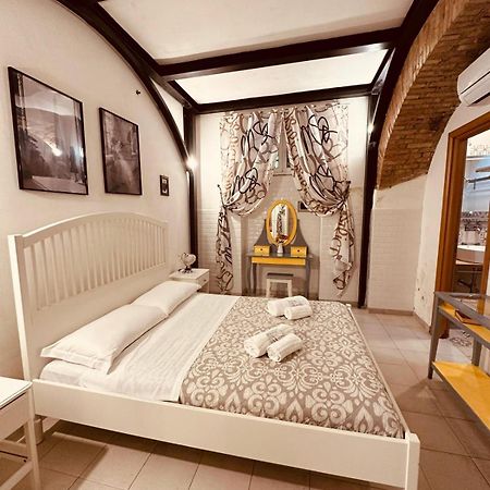 Bed and Breakfast Double B Rom Exterior foto