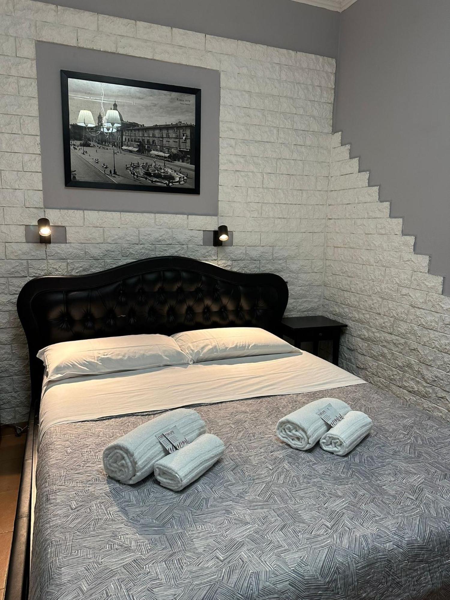 Bed and Breakfast Double B Rom Exterior foto
