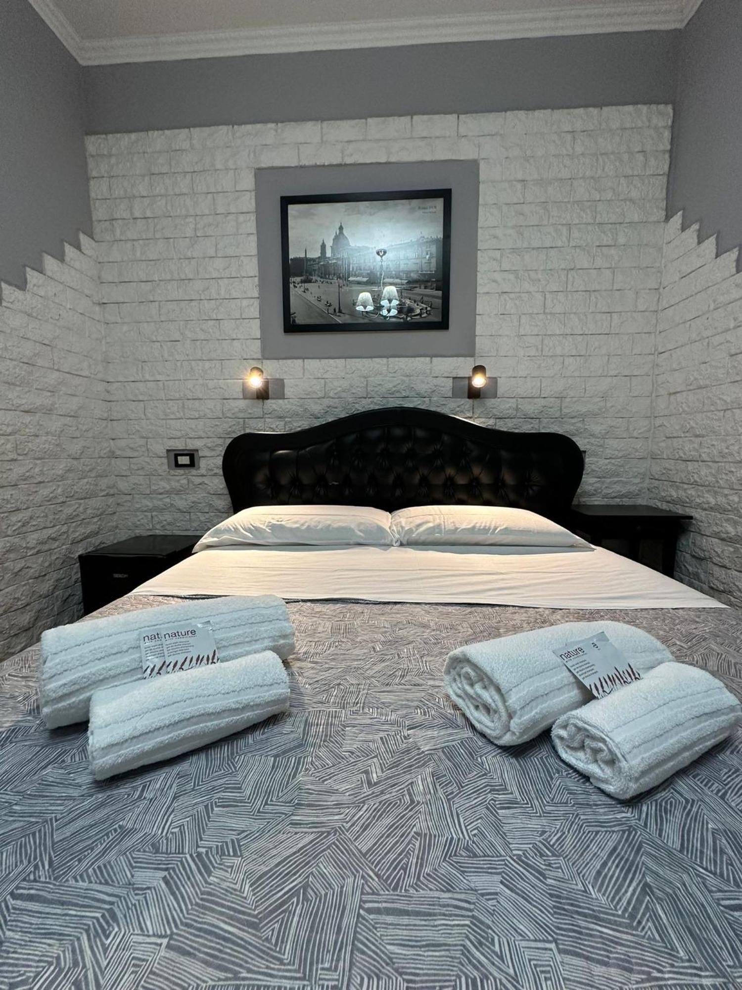 Bed and Breakfast Double B Rom Exterior foto