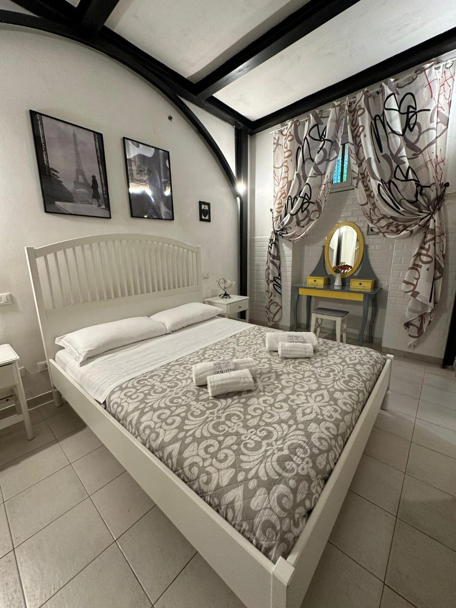 Bed and Breakfast Double B Rom Exterior foto