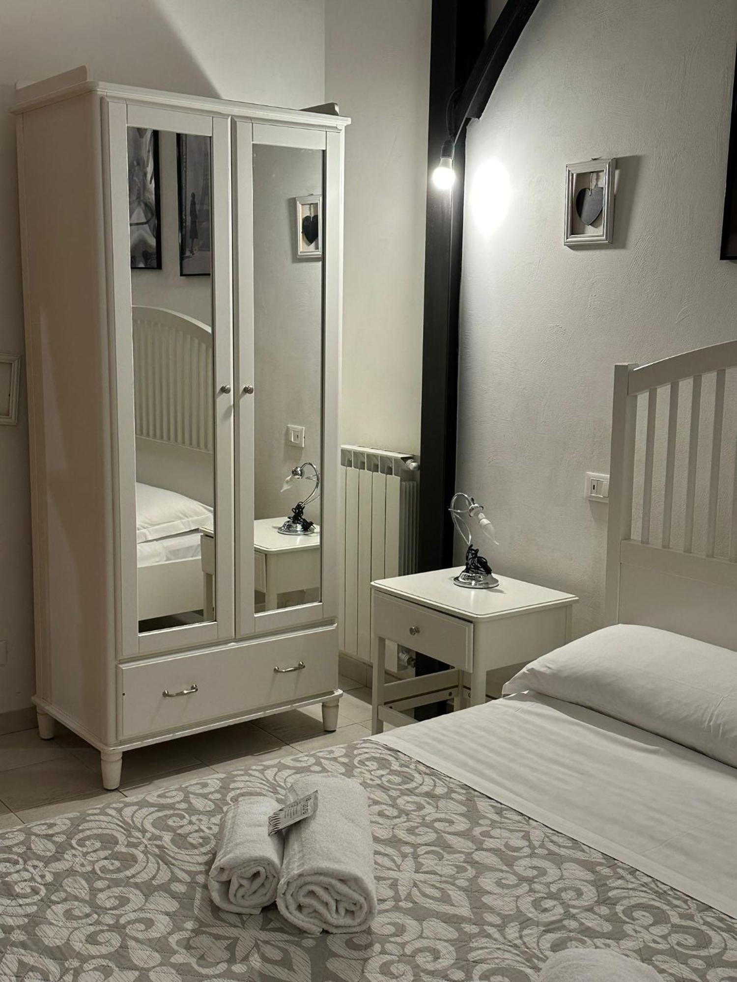 Bed and Breakfast Double B Rom Exterior foto